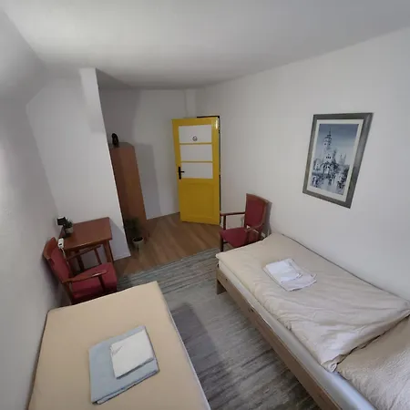 Squash House Tatil Evi